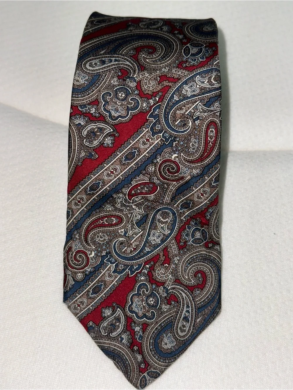 Christian Dior Luxury All Silk Paisley Tie Red & Navy designer Italian woven